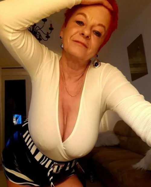 Ivana femme mure et veuve a Paris cherche compagnon sexuel rien de plus