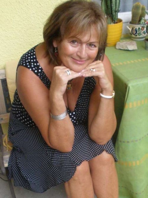 Le Havre : Cougar Havraise sexy et disponible cherche amant jeune pour du fun et du sexe