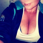 Catherine femme mûre à Chambéry cherche jeunes pour baise sauvage et sans limites